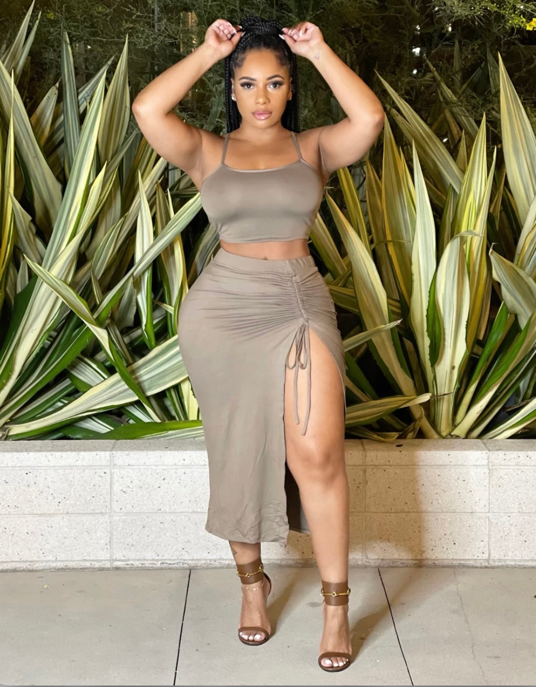 Taupe Runched Set